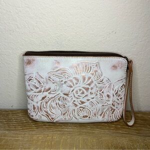 Patricia Nash Cassini White and Copper Wristlet with Metalic Rose Design
